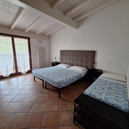 Bed & Breakfast Torrechiara Exteriör bild