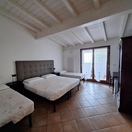 Bed & Breakfast Torrechiara Exteriör bild