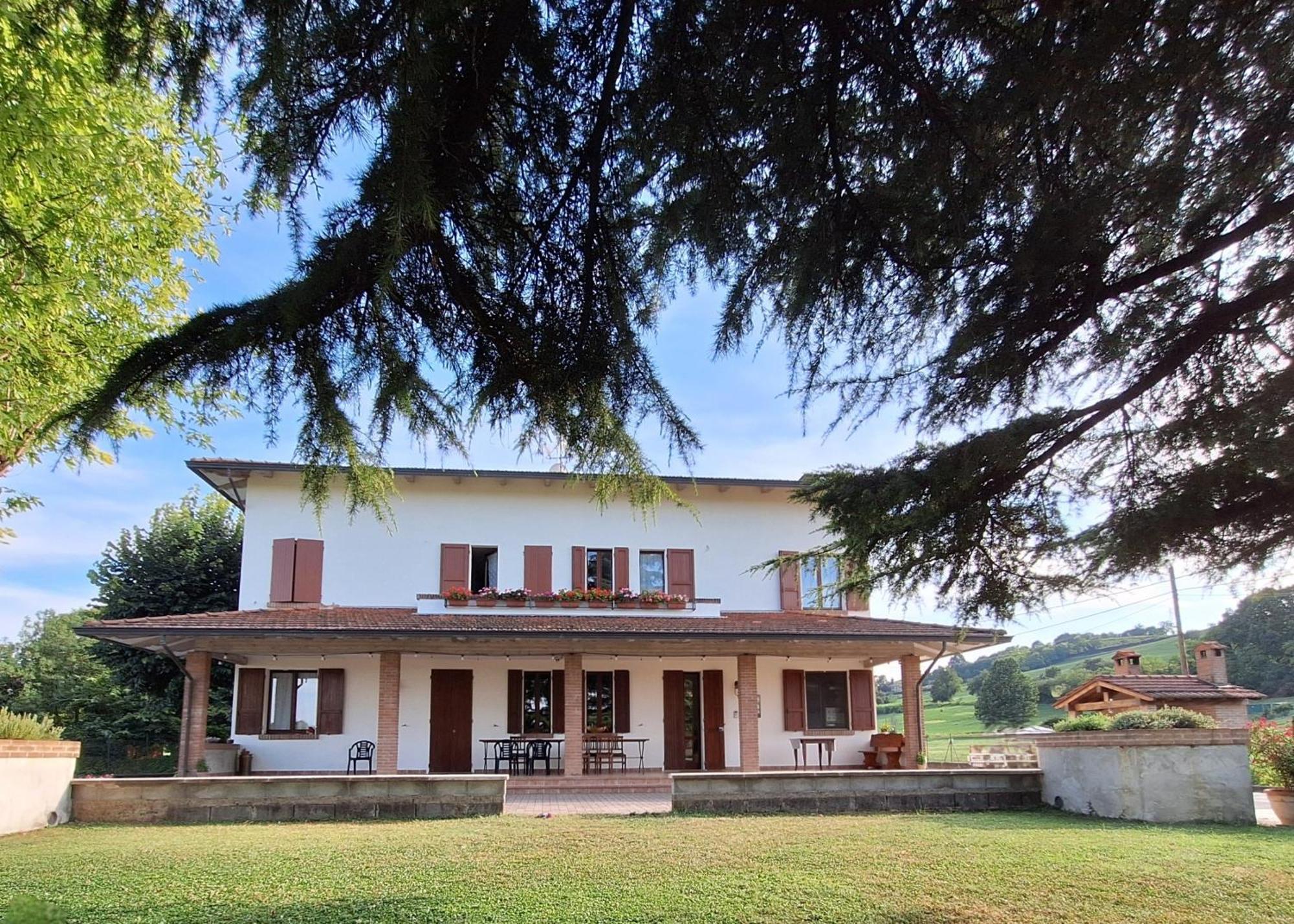 Bed & Breakfast Torrechiara Exteriör bild