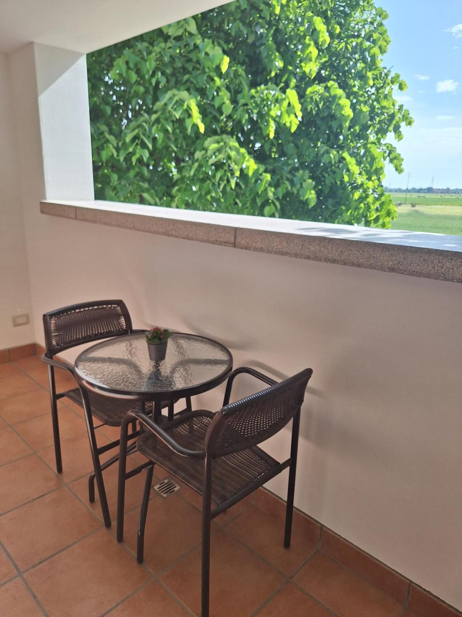 Bed & Breakfast Torrechiara Exteriör bild